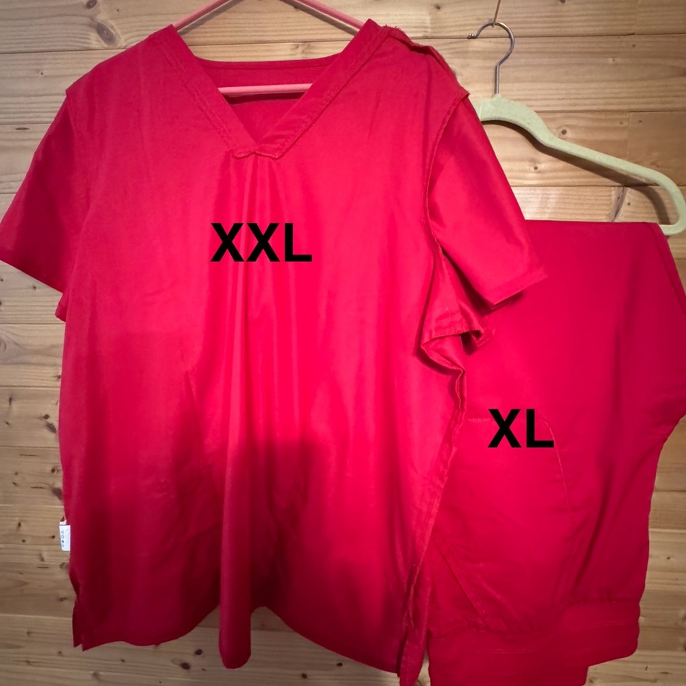 Cherokee scrub set